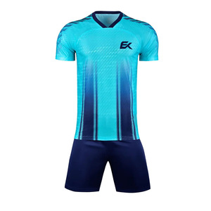 Conjunto de Camiseta de Fútbol Sublimada con Degradado Azul para Hombre, Manga Corta, Transpirable, Ajuste Atlético, Uniforme de Malla - Product Image 2