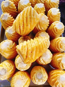 FROZEN PINEAPPLE CHUNKS 2026 <b>SWEET</b> YELLOW VIETNAM SUPPLIER - Product Image 3