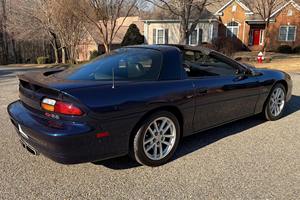 Chevrolet Camaro Z28 SS Coupé 2002 - Product Image 3