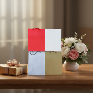 Borsa Regalo in Carta Monocromatica 30*41*12CM - Product Image 2