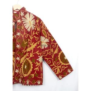 Veste en cotisse 100% coton brodée à la main, unique, pour femme, manches longues, col mandarin, respirante, idéale pour l'automne - Product Image 4
