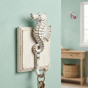 Crochet mural en fonte réglable, durable et écologique, style shabby chic vintage, motif animal fait main en forme de hippocampe, pour clés et sacs - Product Image 1