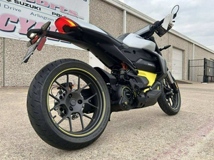 NUEVA Motocicleta Can-Am Pulse 73 2026 para Calle - Product Image 5