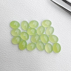พลอยคาลซิโดนีสีเขียวธรรมชาติทรงรีหลังแบนราบพลอยแท้หลวมขนาด8x10มม. - Product Image 3