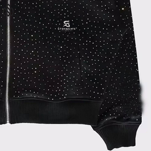 Sudadera con Capucha de Diseño con Pedrería, Patrón de Cristales Premium, Fabricante de Ropa OEM para Marcas de Marca Privada - Product Image 4