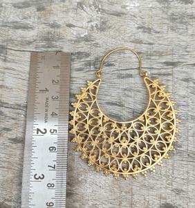 Boucles d'oreilles en laiton, finition solide, en stock, prêtes à l'expédition, fabrication sur mesure, article de gros d'usine - Product Image 2