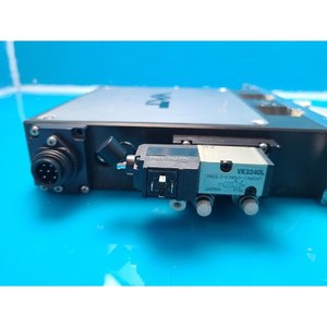 Vanne à opercule sous vide miniaturisée VAT 03009-NA24-1005, utilisée telle qu'elle est, pièces d'équipement semi-conducteur d'occasion - Product Image 2