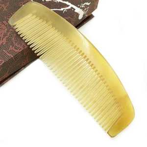 Handcrafted Eco-Friendly Buffalo Horn Comb Natural Color Modern Hair Comb for Massage Beard Use Business <b>Gift</b> at <b>Cheap</b> Price - Product Image 5