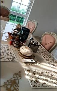 Ensemble de table à manger de luxe italienne de qualité supérieure pour 8 personnes, pour maisons et villas élégantes, disponible pour la vente en gros - Product Image 5