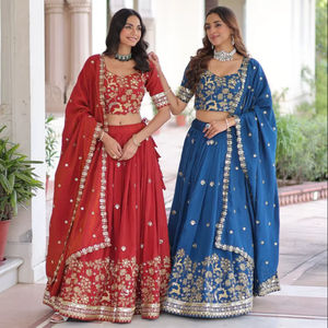 Lehenga spécial mariage en soie Vichitra brodée avec des perles et des fils, avec un chemisier cousu - Product Image 1