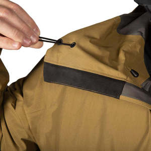 Chaqueta Impermeable con Capucha para Hombre, Color Verde Oliva, Cierre de Cremallera, para Actividades al Aire Libre, Corte Regular, con Bolsillos, para Todas las Temporadas - Product Image 2