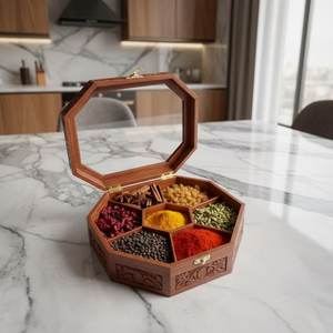 Caja de especias octogonal hecha a mano de madera de Sheesham, organizador de masala con tapa de vidrio - Product Image 1
