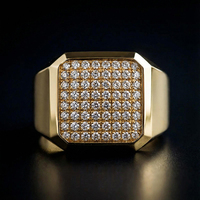 Bague Signet Carrée de Luxe Dorée pour Homme, Sertie de Diamants CZ Pavés, Bague Géométrique à Dessus Plat, Bijoux Hip Hop Premium pour Homme