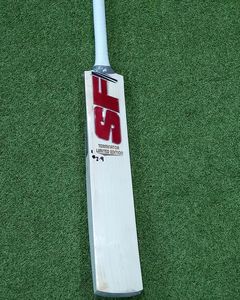 BATES DE CRICKET SF TERMINATOR EDICIÓN LIMITADA MANOLES ALTOS - Product Image 1