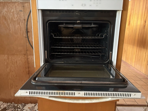 Horno eléctrico empotrado en pared J-e-n-n-A-i-r E-x-p-r-e-s-s-i-o-n-s con pantalla digital blanca - Product Image 2