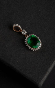 Pendentif en or rose 14 carats avec diamant rond de 0,41 carat et pierre précieuse en forme de coussin, bijou élégant et raffiné, cadeau pour femme, anniversaire, mariage - Product Image 3