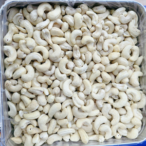 Trusted Supplier Cashew <b>Nuts</b> <b>Kernel</b> <b>Nuts</b> Kaju SANTIGO Cashew <b>Kernels</b> Low MOQ Custom Packing - Product Image 1
