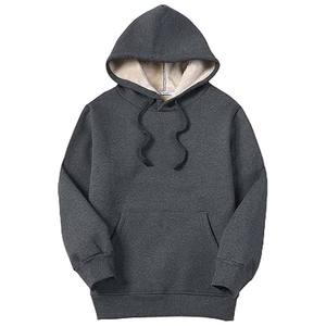 Sweat à capuche en polaire sherpa pour homme, coupe oversize streetwear, logo personnalisé pour l'inventaire de vente au détail saisonnier — 102 caractères - Product Image 3