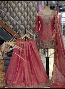 Ensemble Salwar en Soie Brodé Rose avec Dupatta, Coupe Ample, Tenue Traditionnelle Indienne et Pakistanaise pour Femme, Longueur au Sol - Product Image 3