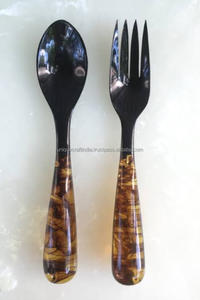 2025 UCI ชุดจานชามปาร์ตี้งานแต่งงานแบบยั่งยืนชุดเซิร์ฟสลัดพร้อมช้อนไม้ลายหมุนทำจากเรซิ่นสำหรับใช้ในครัว - Product Image 2