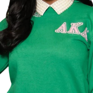 Sweat-shirt à col rond pour femme AKA Sorority Inc, design au dos en chenille verte, lettres grecques brodées, haut de gamme - Product Image 6