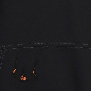 เสื้อฮู้ดดี้โอเวอร์ไซส์ผู้ชาย สีดำ ผ้าฝ้ายเฟรนช์เทอร์รี่ สวมใส่สบายๆ สำหรับฤดูใบไม้ร่วง มีกระเป๋าหน้า ทรงปกติ ผ้าไม่เป็นขุย - Product Image 5
