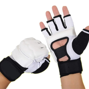 Guantes de Gimnasio Blancos de Medio Dedo, de Cuero PU, con Correa Ajustable para la Muñeca, para Levantamiento de Pesas y Entrenamiento Físico - Product Image 1