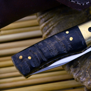 Cuchillo de Camping de Acero Inoxidable con Punta Caída, Mango de Madera y Perilla para el Pulgar, OEM Disponible - Product Image 6