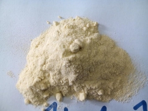 Vietnam Factory Banana Powder Bulk Supply Natural Dried Banana Powder for Smoothies Bakery and Food Processing - Product Image 3