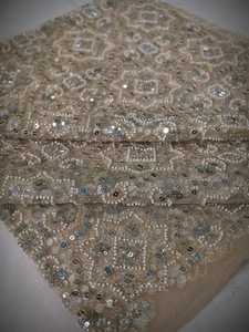 Tissu en tulle brodé de perles et de sequins pour robe de mariée, sari, lehenga, couture, vêtements de mariage - Product Image 4