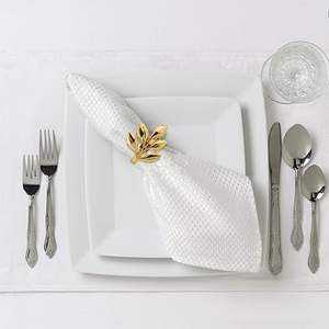 Porte-serviettes en métal de style américain au design quadrillé élégant, noir mat, pour les fêtes, porte-serviettes compact en aluminium pour serviettes en papier Zahid - Product Image 2