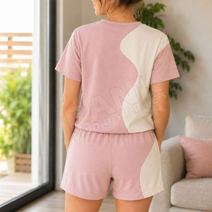 Suministro directo de fábrica, conjuntos de camisetas y pantalones cortos para mujer, ropa al por mayor a precio económico, conjunto de 2 piezas de algodón para mujer. - Product Image 4