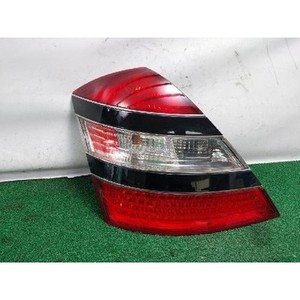 ชุดไฟท้ายซ้าย S-class (ไฟท้ายแบบรวม A2218200364) - Product Image 1