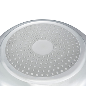 Olla a Presión de Gran Capacidad y Calidad Premium, con Sistema de Seguridad Avanzado, Cuerpo de Acero Inoxidable Duradero, Apta para Gas e Inducción, Calentamiento Rápido - Product Image 6