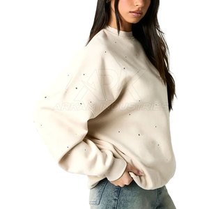 Sweat-shirt confortable pour femme avec strass, finition premium, sweat-shirt élégant pour femme avec strass en vente - Product Image 3