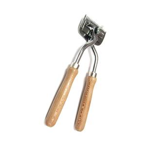Tijeras de desespinado manuales reutilizables con mango de madera ajustables para ovejas, cabras y ganado - Product Image 1