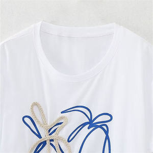 เสื้อยืดผู้หญิง OEM คุณภาพสูง ผ้าฝ้าย พิมพ์ลาย ปักลาย ทรงโอเวอร์ไซส์ ทรงบ็อกซี่ สำหรับผลิตแบบ Private Label - Product Image 5