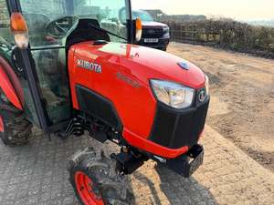 Factory Price Top Quality Affordable Prices For Mini Tractor Kubota B2350 23HP 4WD COMPACT Quality Kubota 4wd Farm Tractor - Product Image 6