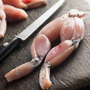 ขาคางคกแช่แข็งคุณภาพสูง ไม่มีหนัง แช่แข็งแบบ IQF พร้อมก้นหอยในท้อง แบบแห้ง บรรจุในกล่อง - Product Image 2