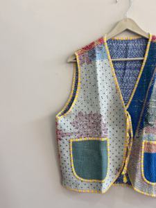 Chaleco Kantha sin Mangas, Estilo Boho Vintage, Hecho a Mano, Reversible, para Mujer - Product Image 3