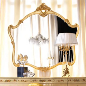 Tocador Clásico de Estilo Francés en Caoba con 4 Cajones y Espejo, Elegante Set de Tocador Tallado en Dorado Crema para Hotel, Villa o Dormitorio - Product Image 2