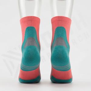 Calcetines Deportivos Transpirables de Longitud Corta para Correr, Personalizables en Color, para Gimnasio, Entrenamiento y Fitness, Muestra Rápida OEM - Product Image 2