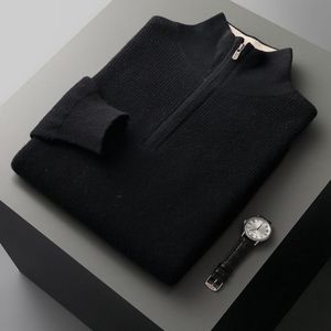 Suéter de lana de Mongolia con cuello redondo y cable trenzado, cálido, clásico, informal, con logo frontal, para invierno, de fábrica autónoma - Product Image 6