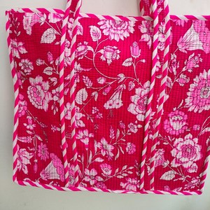 Bolso Tote Acolchado de Algodón con Estampado Floral Indio Hecho a Mano con Cremallera para Mujer, Reutilizable, Ecológico, con Estampado de Bloques, Elegante, Estilo Bohemio, para Llevar al Hombro - Product Image 5