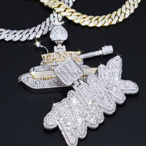 จี้ชื่อฮิปฮอปที่น่าทึ่งพร้อมดีไซน์3D ที่กำหนดเองทำด้วยเงินสเตอลิงกับ VVS เพชรโมอิสซาไนต์งานฝีมือที่สวยงาม - Product Image 3