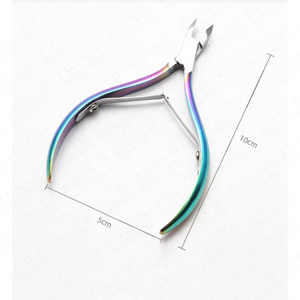 Coupe-cuticules en acier inoxydable robuste, argenté, outil professionnel de manucure et pédicure avec une mâchoire de précision tranchante - Product Image 2