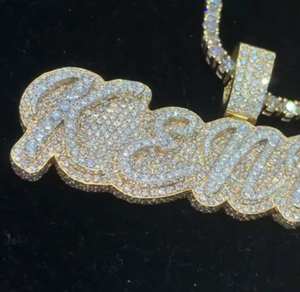 Pendentif Lettre Cursive Iced Out en Argent S925 avec Moissanite, Personnalisable avec Nom, Style Tennis Chain Hip Hop - Product Image 3