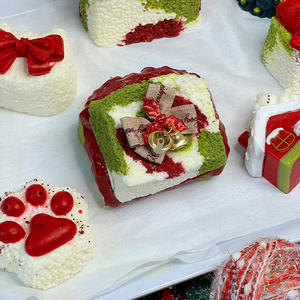 CHENXI Christmas Simulation Cake Squishy Squeeze <b>Toy</b> Super Soft Cute Taba Fidget <b>Toy</b> Slow Rebound Stress <b>Toy</b> - Product Image 6