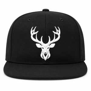 Casquette noire à fermeture snapback avec broderie 3D tête de cerf blanche sur le panneau avant, style streetwear unisexe, en toile. - Product Image 1