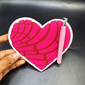 Plaque magnétique professionnelle en acrylique écologique pour extensions de cils, avec logo personnalisé, motif cœur rose, outils pour pose de cils, vente en gros - Product Image 3